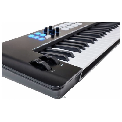 Alesis V61 MKII