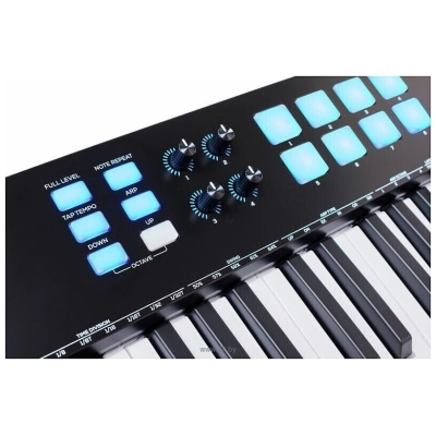 Alesis V61 MKII